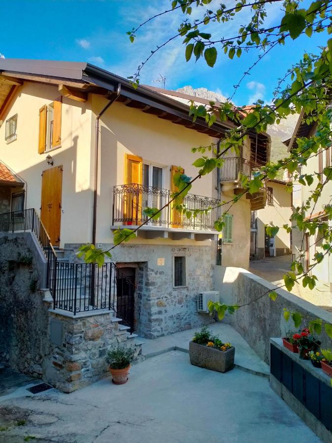 Maison Cascina Amelie Abbadia Lariana Buitenkant foto